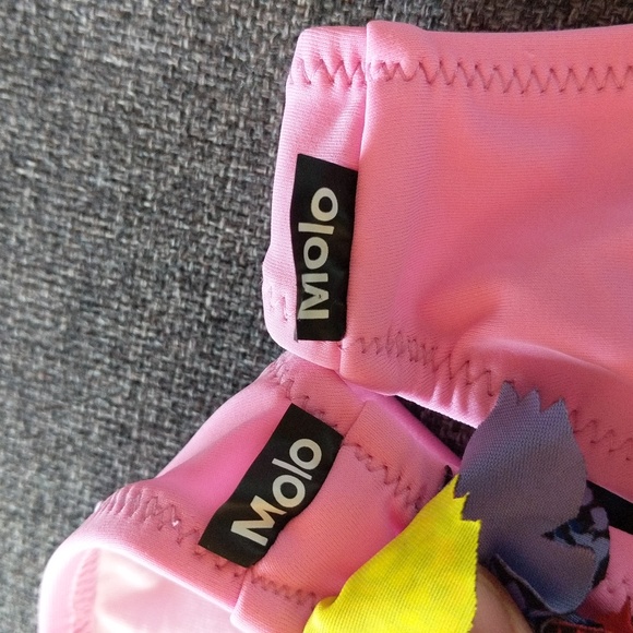 CLEARANCE!!! MOLO Naja - Fuchsia Pink - Pink UV bikini with attached butterflies - Picture 7 of 11